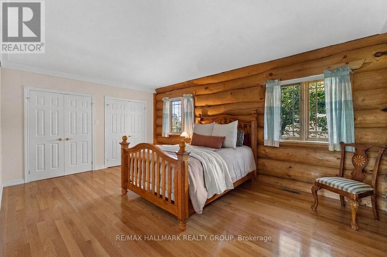 2185 Old Second Line Road, Ottawa, ON