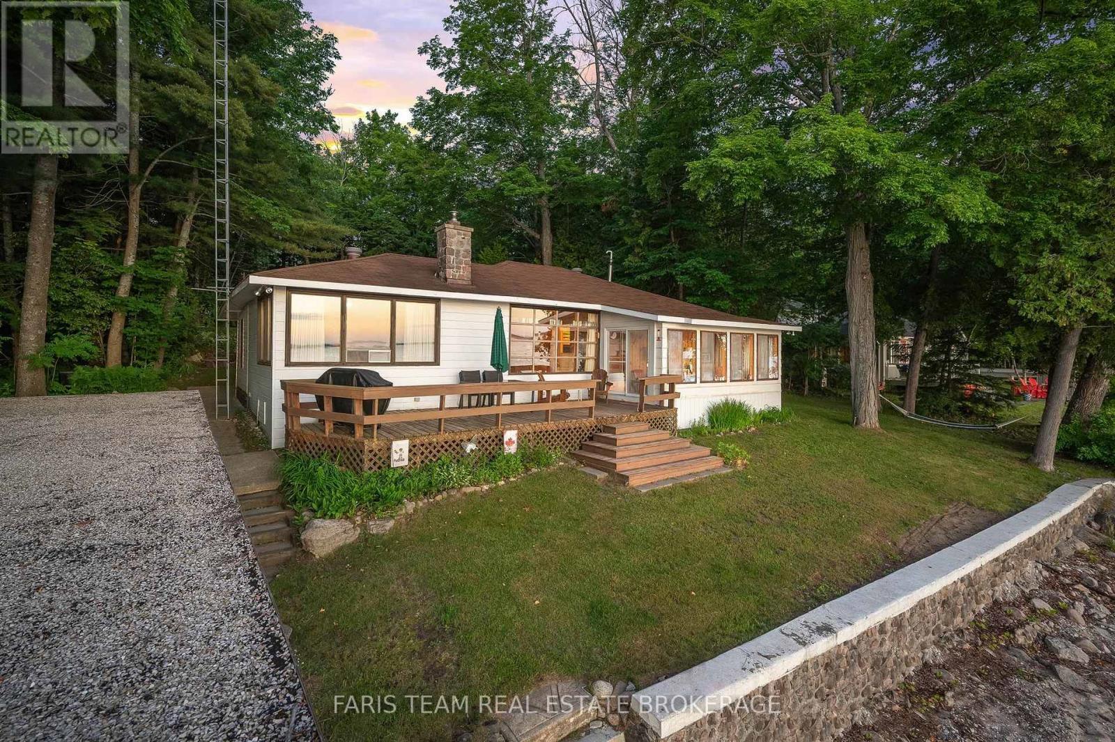1697 Champlain Road, Tiny, ON