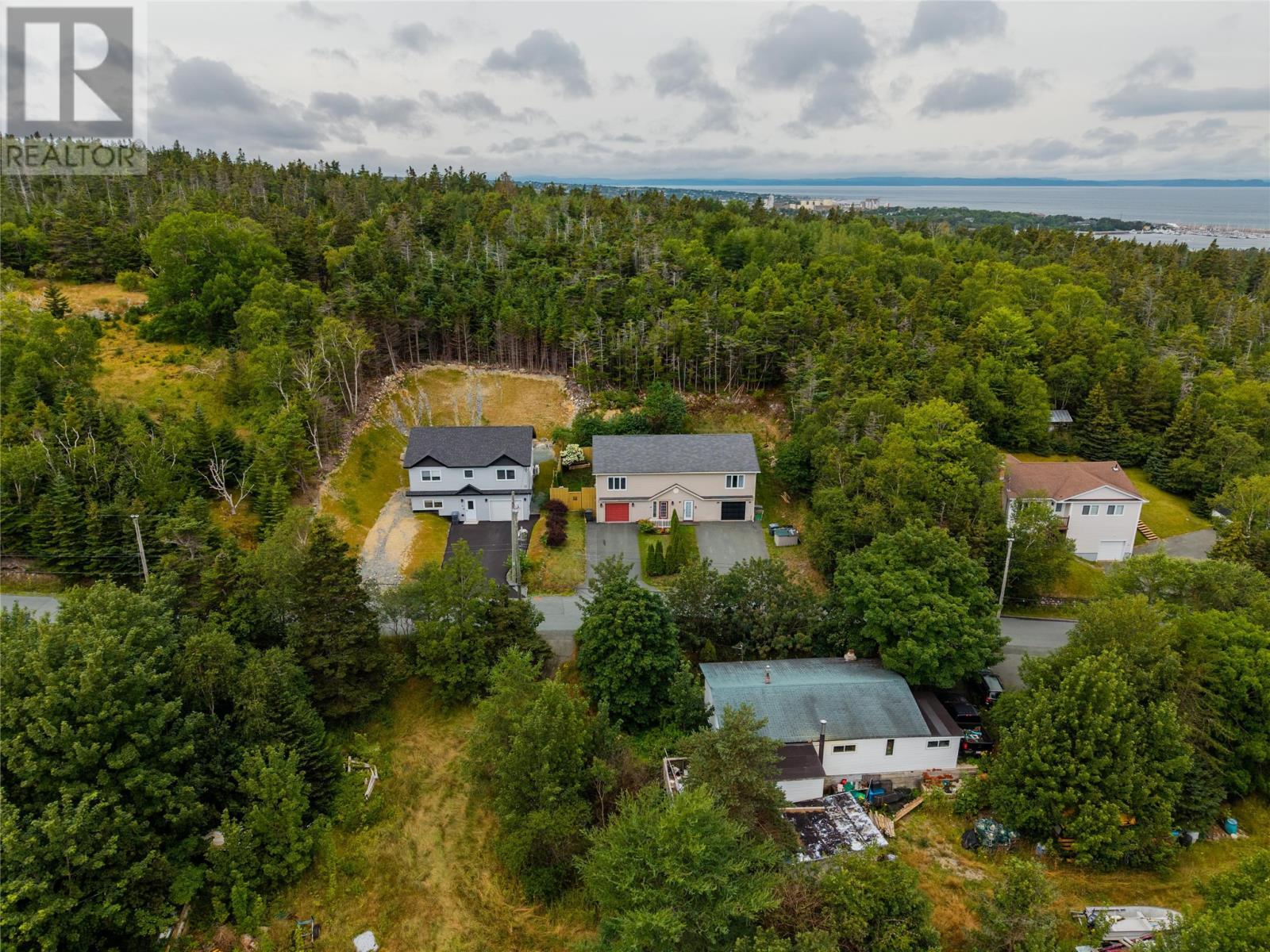34 Easons Road, Conception Bay South, NL