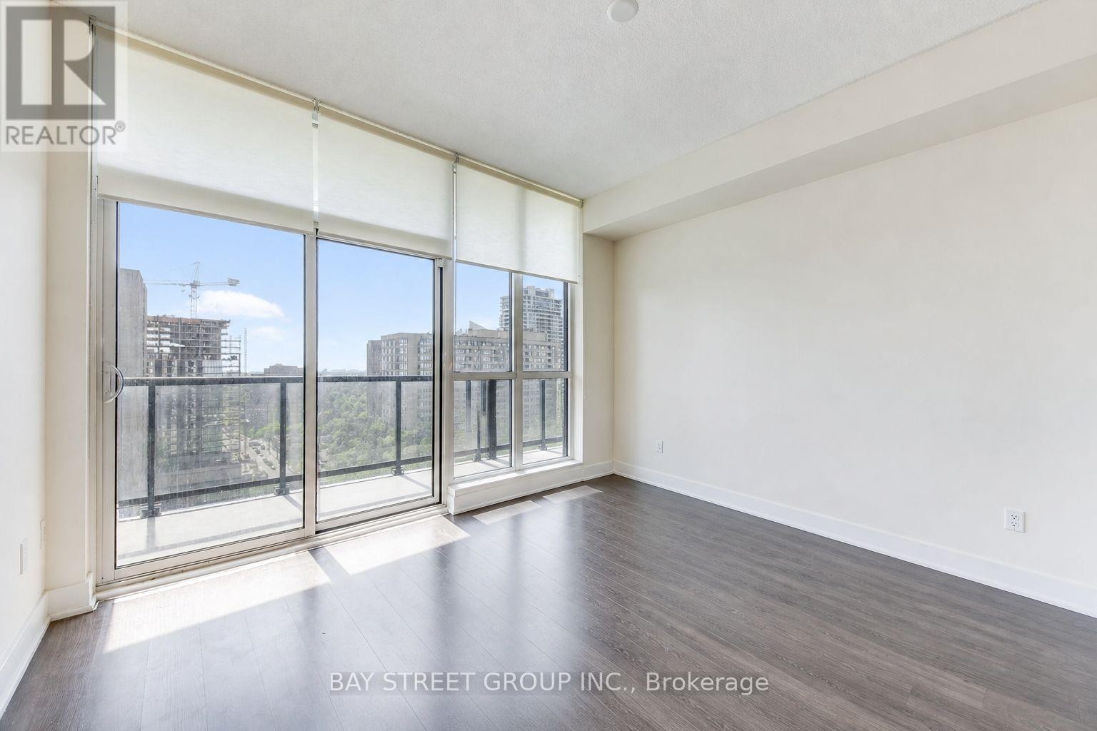 2006 - 88 Sheppard Avenue E, Toronto, ON