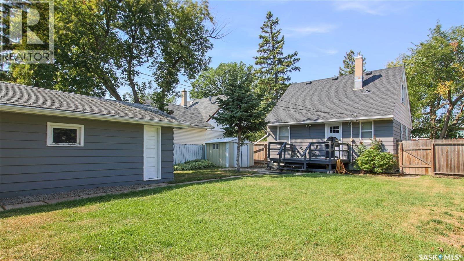 1073 Mcintosh Street, Regina, SK