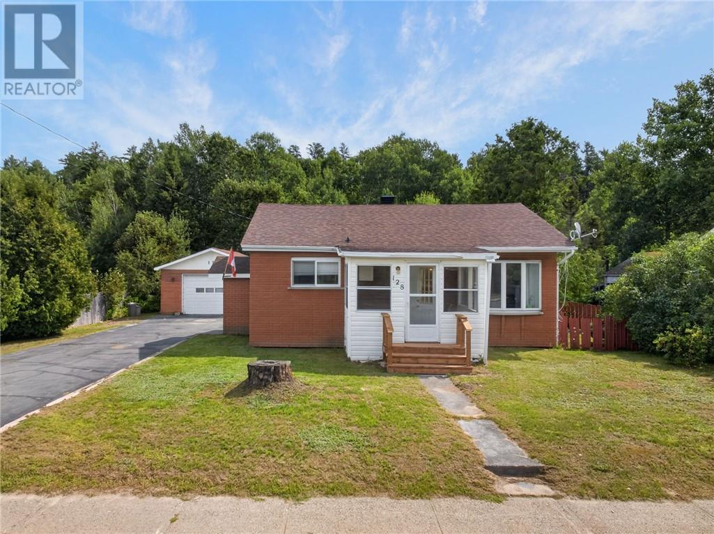 128 First Avenue, Levack, ON