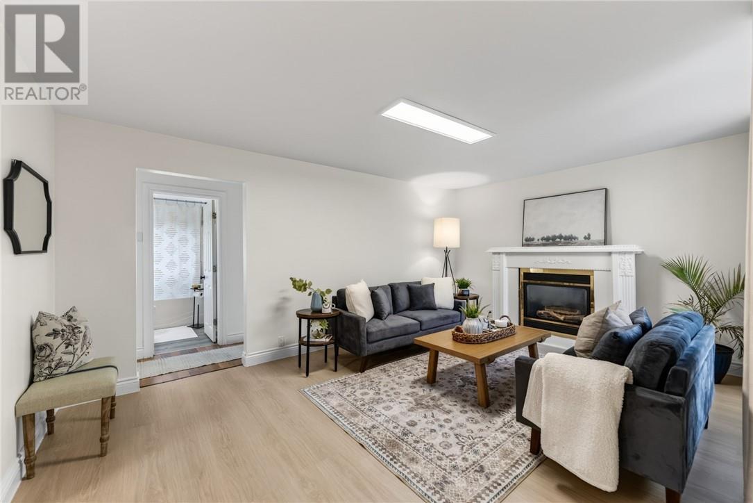 128 First Avenue, Levack, ON