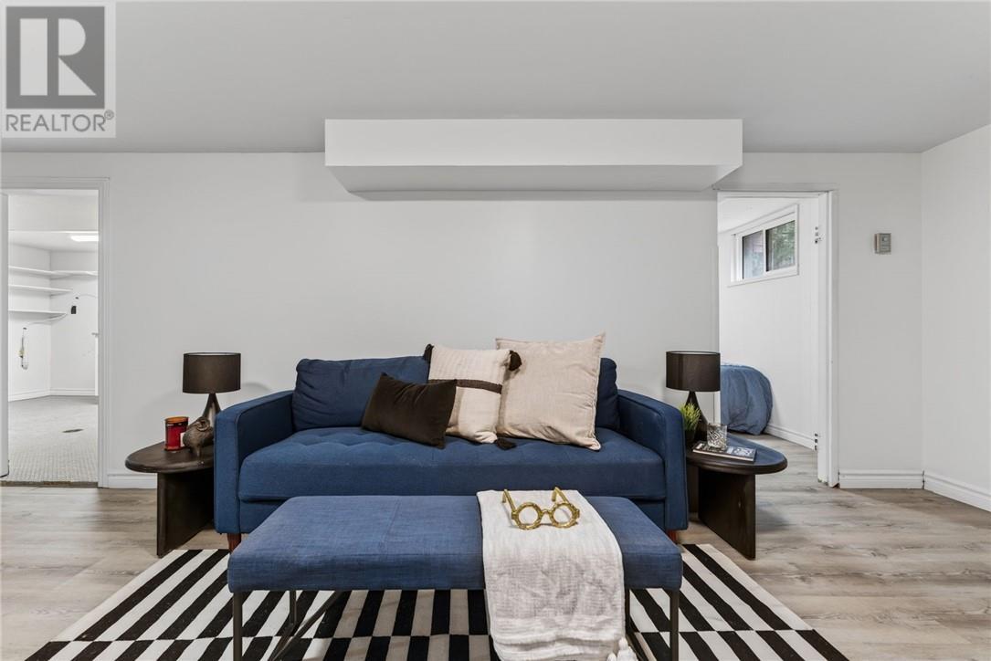 128 First Avenue, Levack, ON