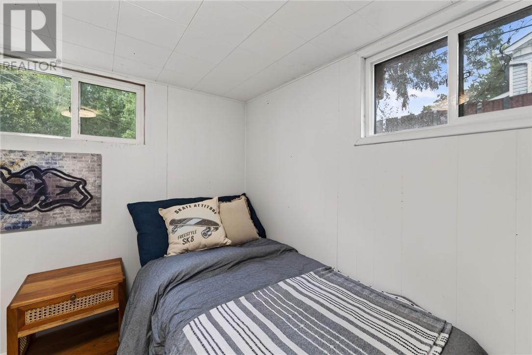 128 First Avenue, Levack, ON