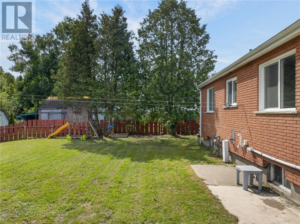 128 First Avenue, Levack, ON