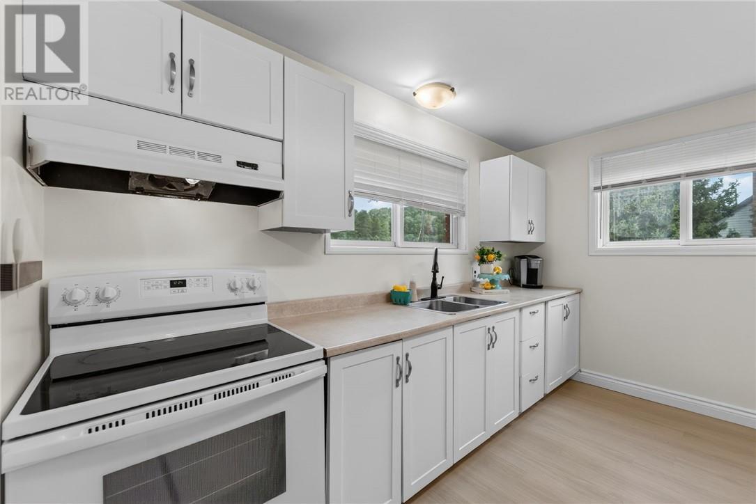 128 First Avenue, Levack, ON