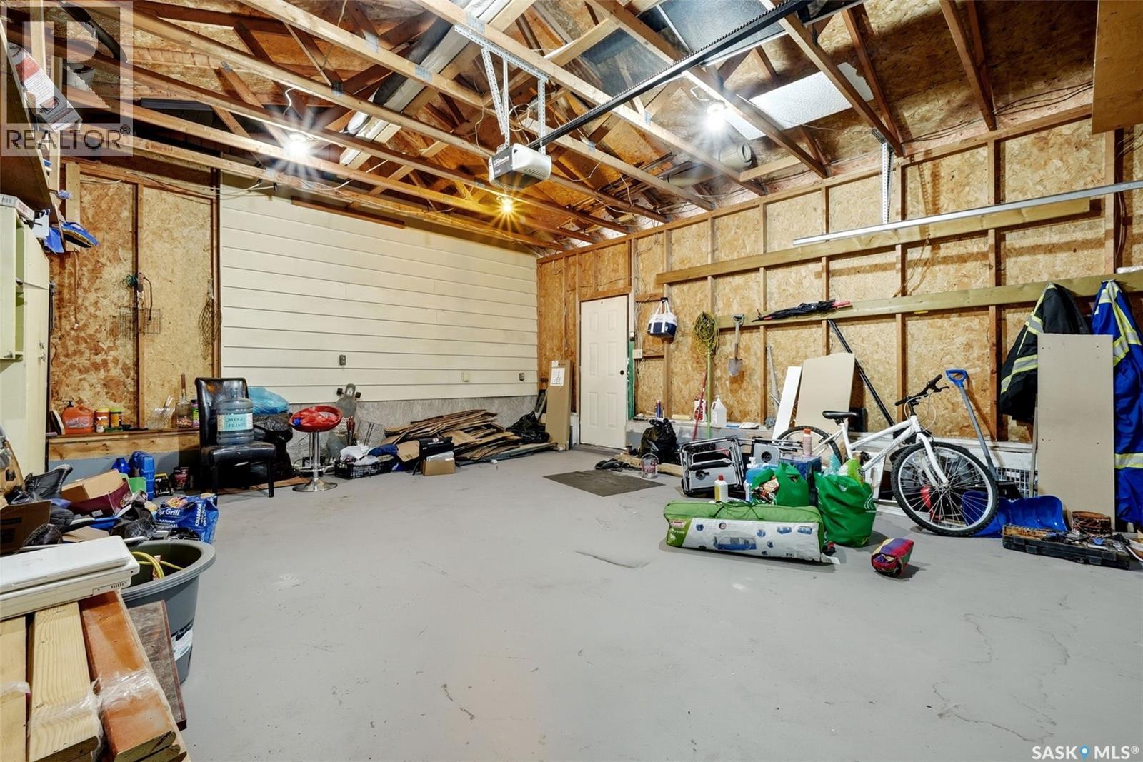 2715 Corbett Road, Regina, SK