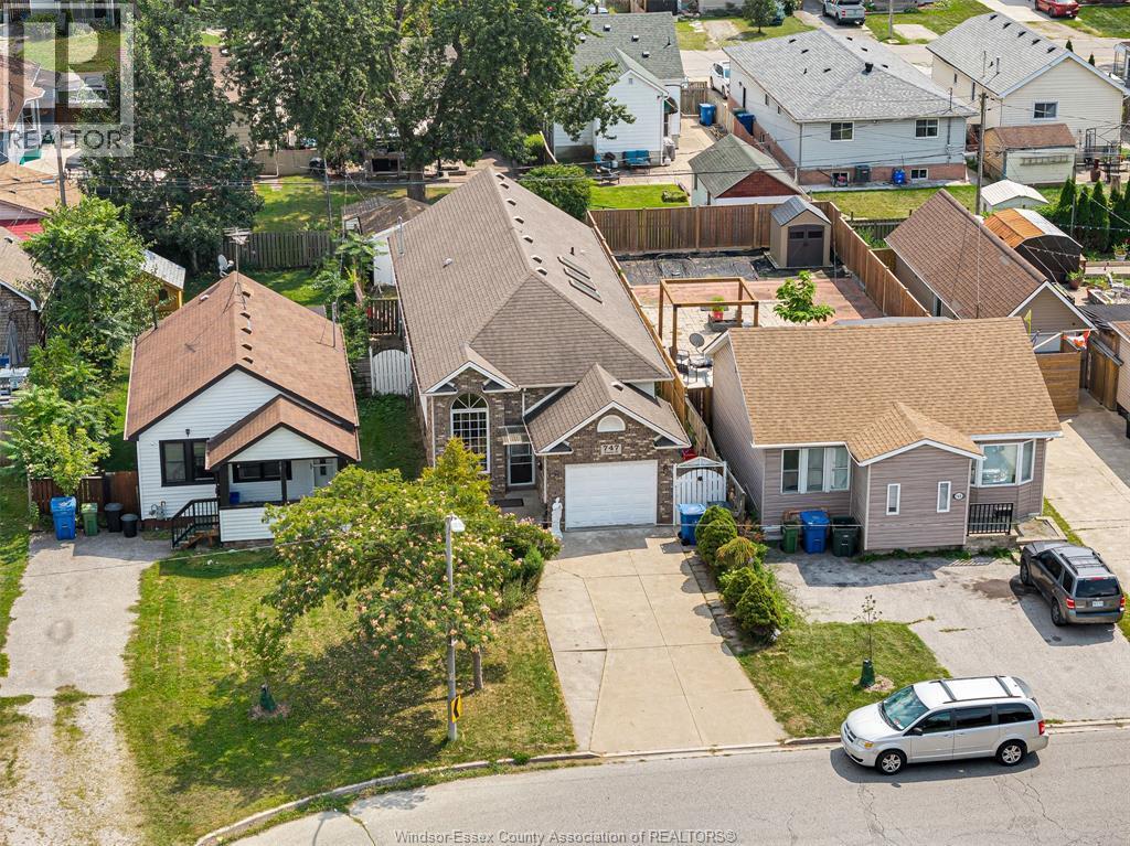 747 Eugenie, Windsor, ON
