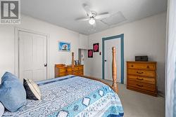 Primary bedroom - 