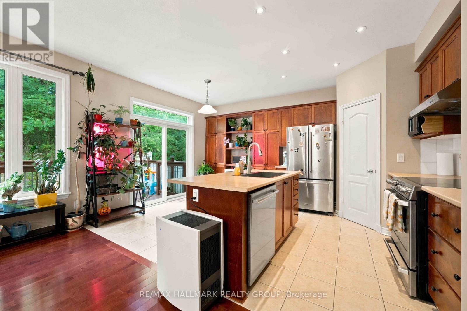 328 Laughlin Circle, Ottawa, ON