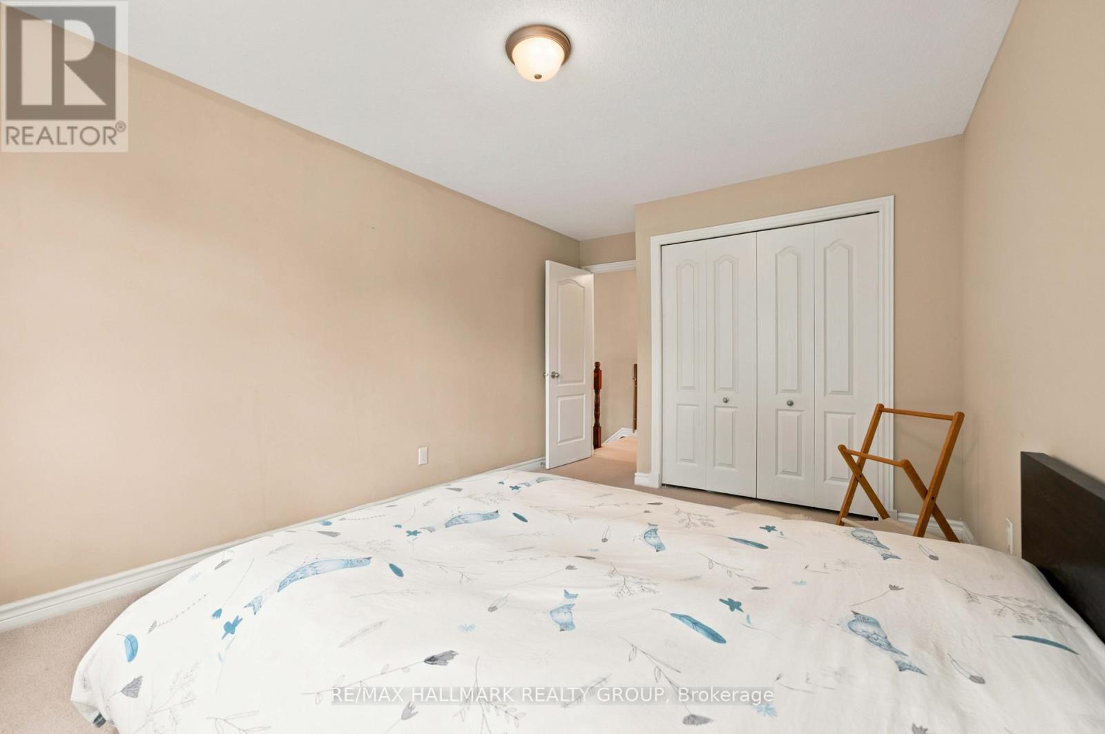 328 Laughlin Circle, Ottawa, ON