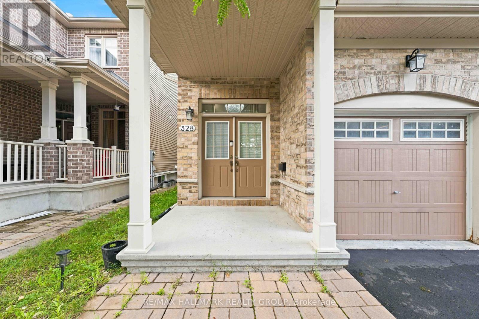 328 Laughlin Circle, Ottawa, ON
