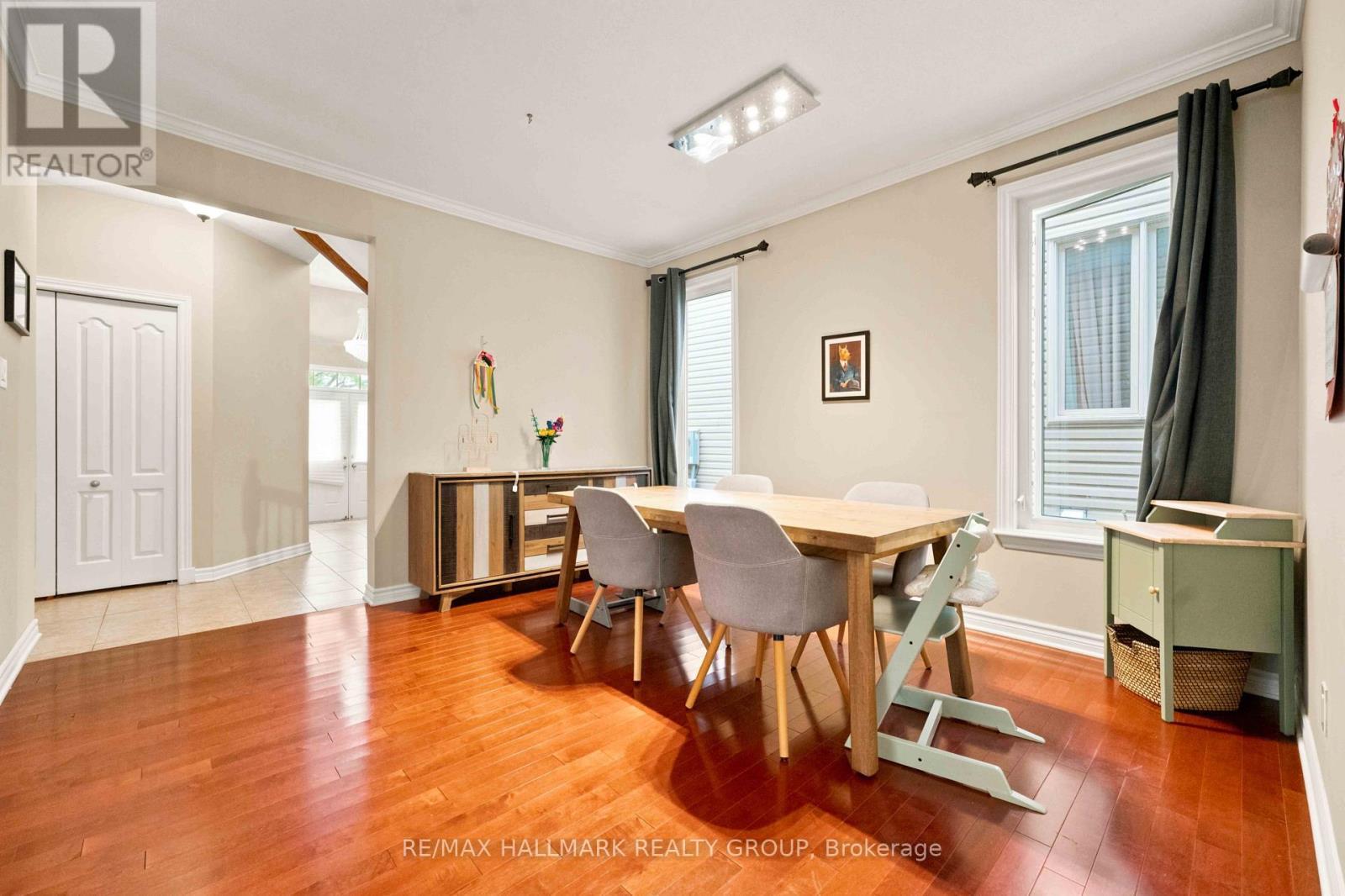 328 Laughlin Circle, Ottawa, ON