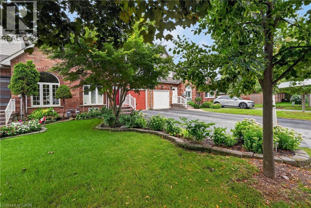 Established Gardens - 83 Morrison Crescent, Grimsby, ON