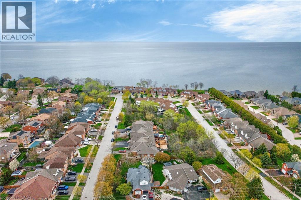 83 Morrison Crescent, Grimsby, ON