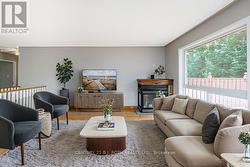 living room w gas fireplace - 
