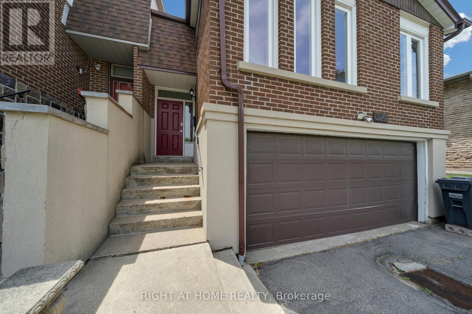 3241 Mccarthy Court, Mississauga, ON