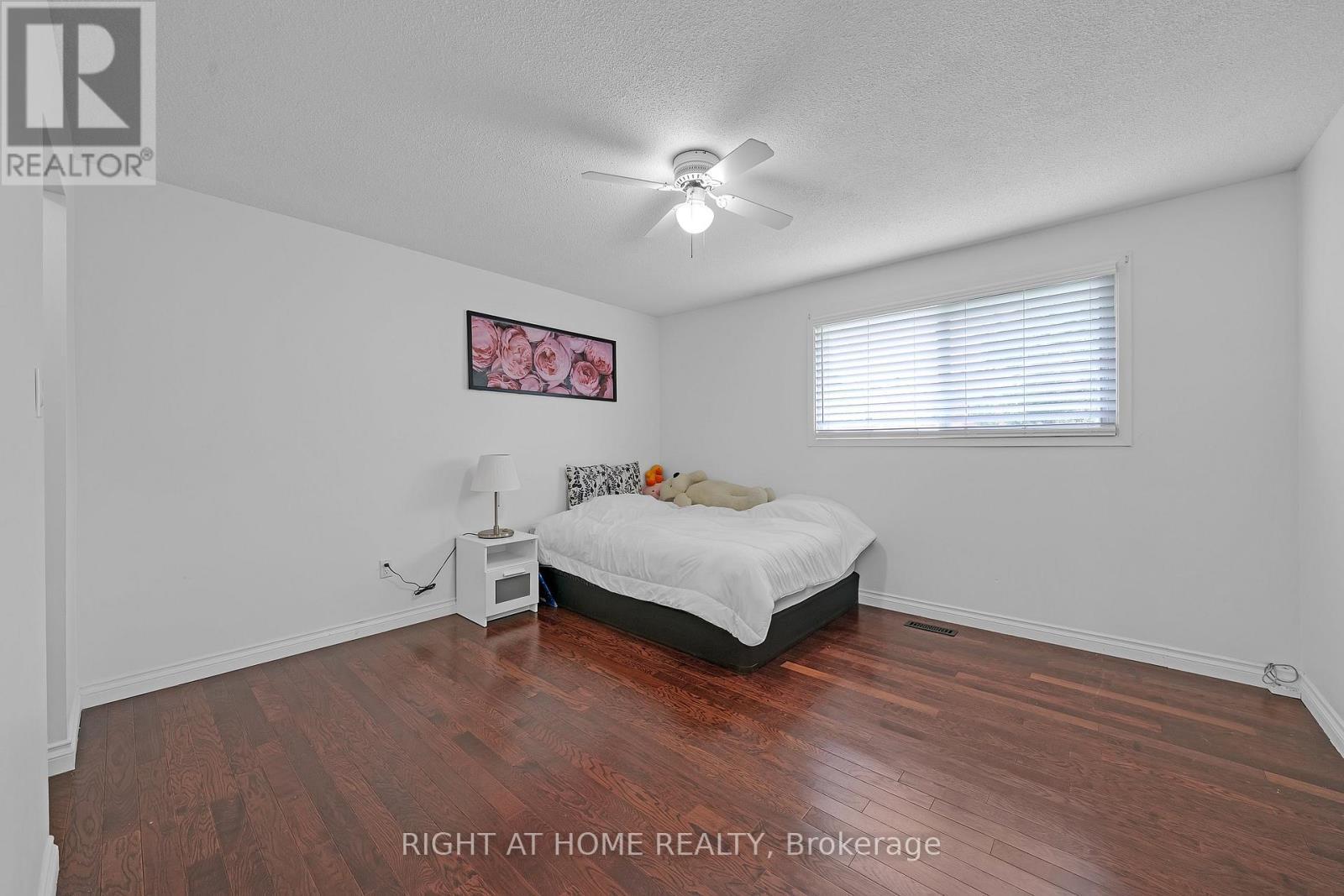 3241 Mccarthy Court, Mississauga, ON