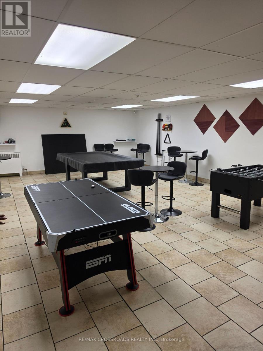 Games - 1004 - 5 Frith Road, Toronto, ON