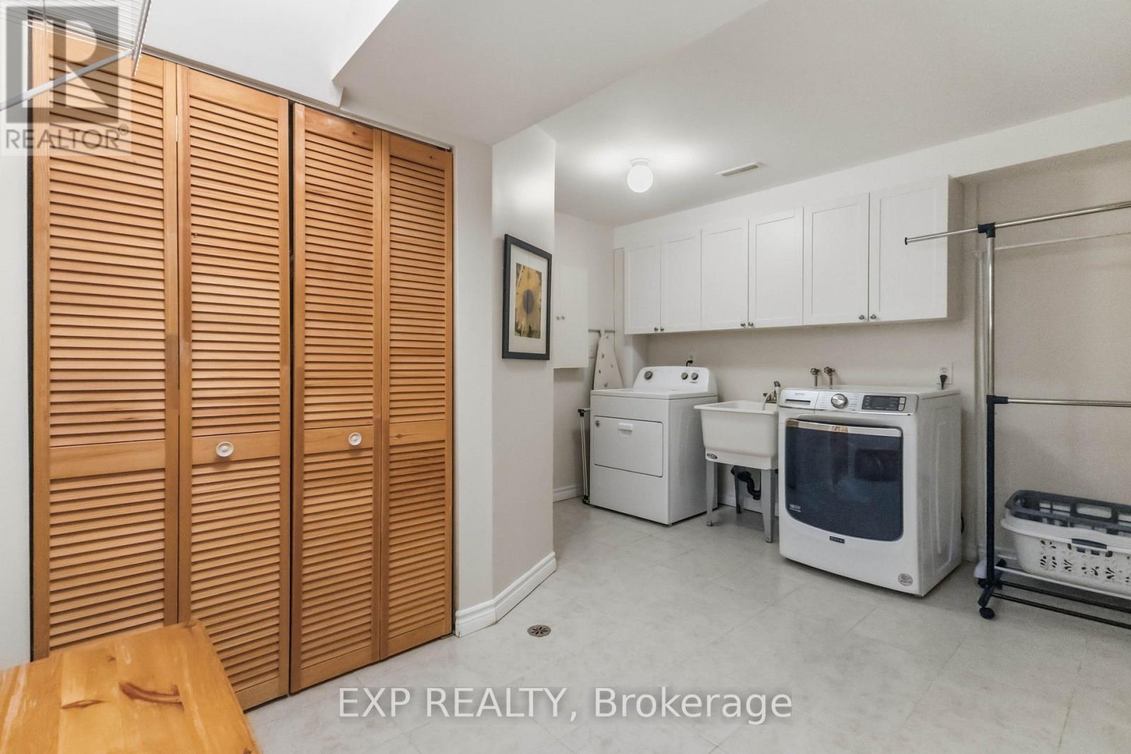 144 Stephen Moore Drive, Middlesex Centre, ON