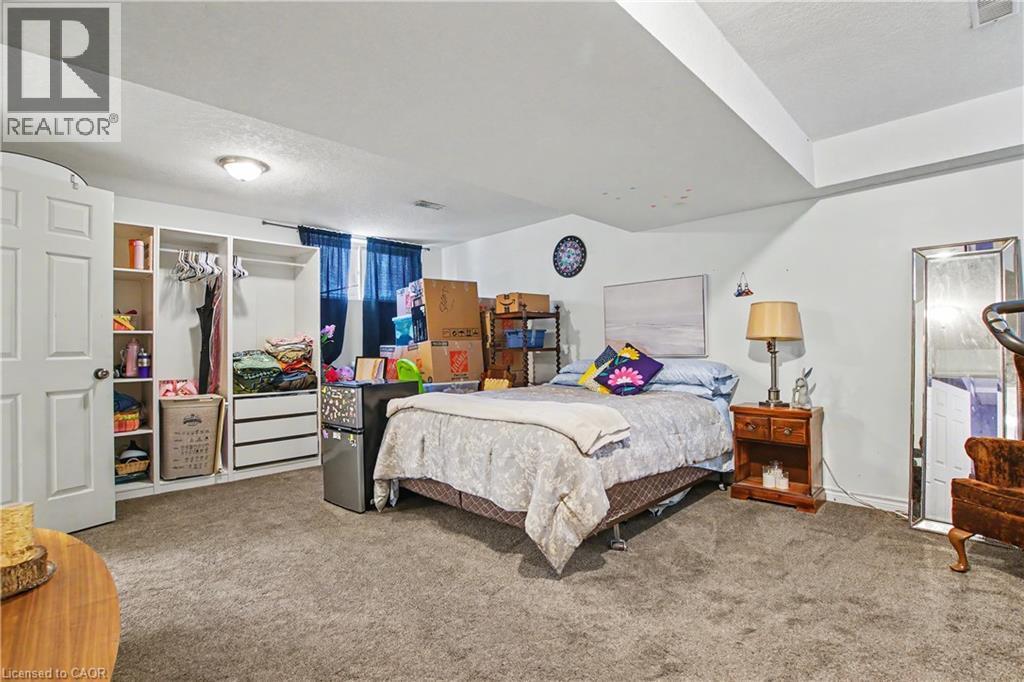 17 Bush Clover Crescent, Kitchener, ON