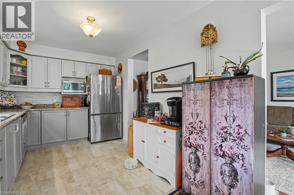 17 Bush Clover Crescent, Kitchener, ON