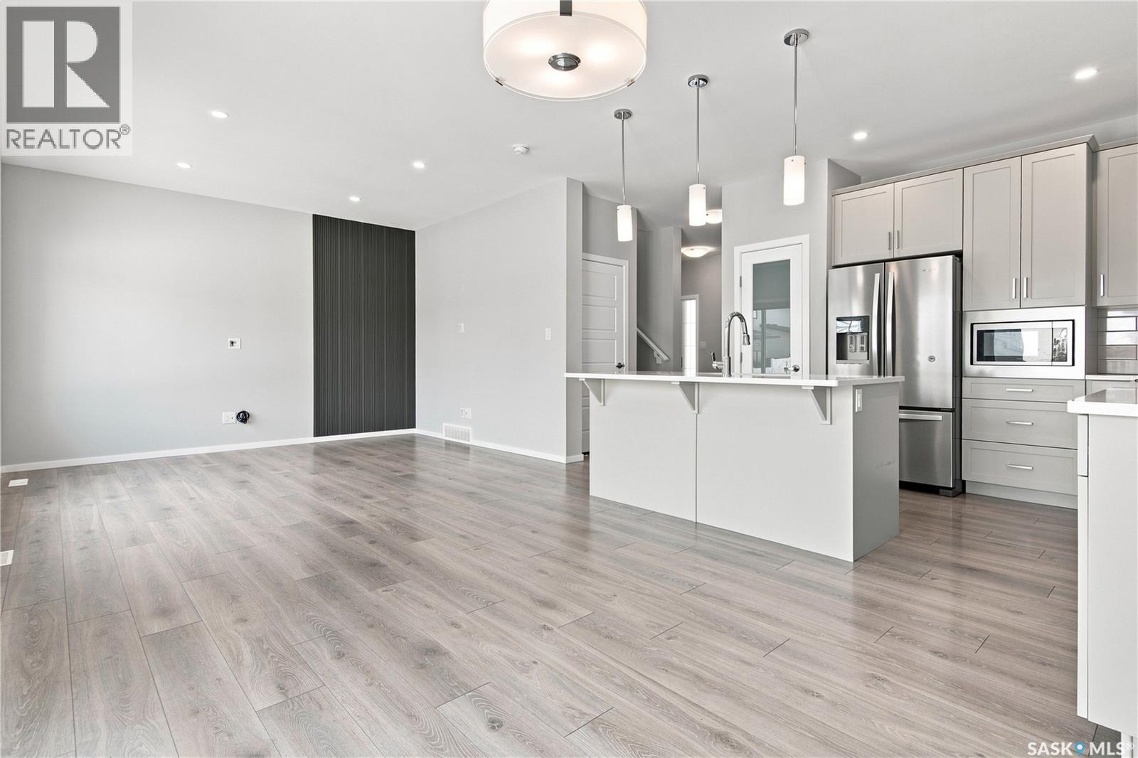 450 Aniskotaw Way, Saskatoon, SK