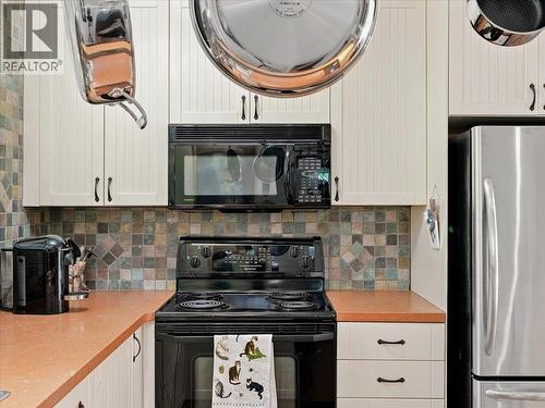 5811 Eagle Island, West Vancouver, BC 