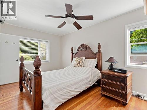 5811 Eagle Island, West Vancouver, BC 