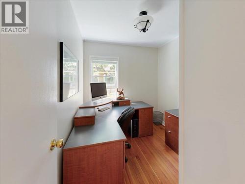 5811 Eagle Island, West Vancouver, BC 