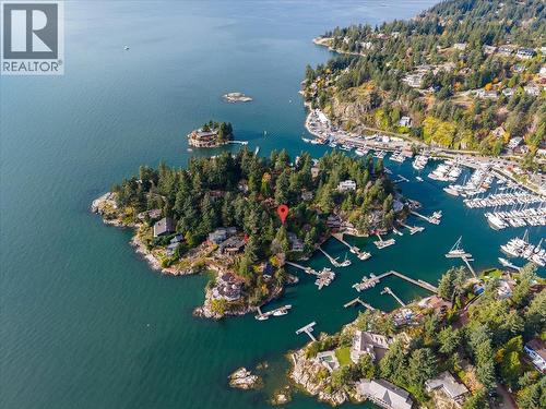 5811 Eagle Island, West Vancouver, BC 