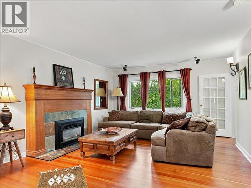 5811 Eagle Island, West Vancouver, BC 