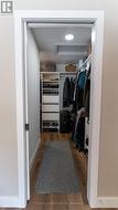 WALK-IN CLOSET - 