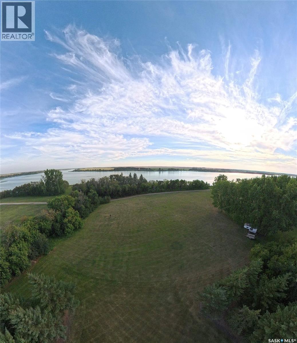 73 Veterans Boulevard, York Lake, SK