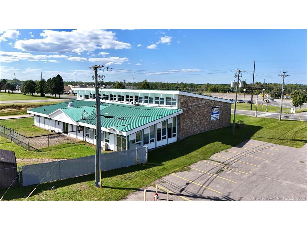 895 St Anne, Bathurst, NB