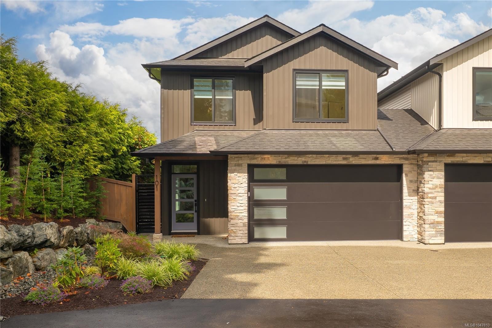 #101-2302 Arbot Rd, Nanaimo, BC