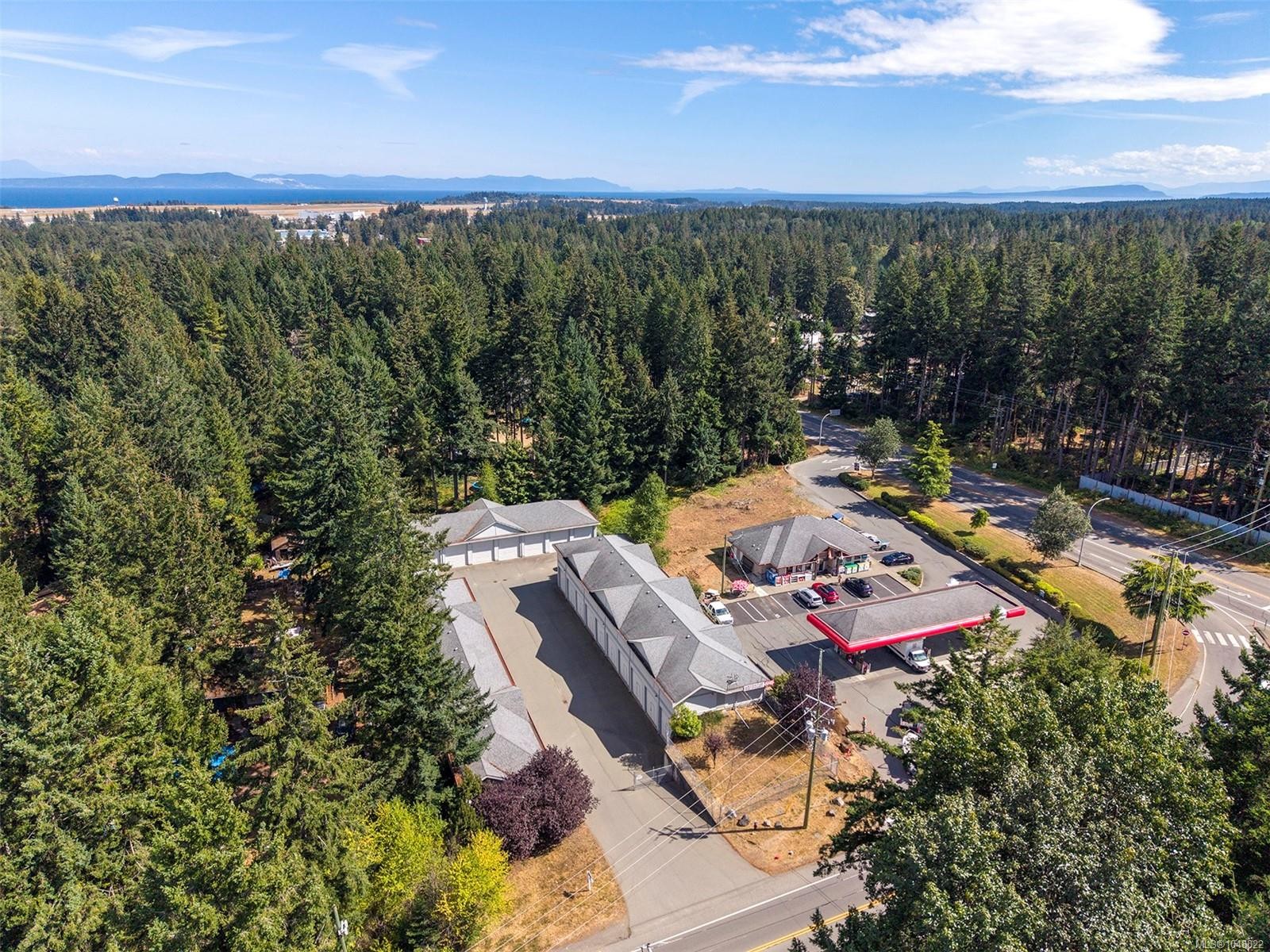 #8-1730 Anderton Rd, Comox, BC