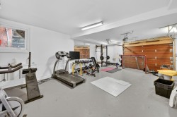 Garage - 