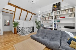Salon - 