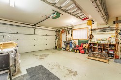 Garage - 