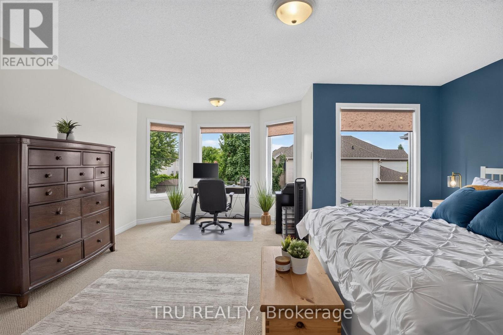 New carpets in primary 2026! - 57 Golflinks Drive, Ottawa, ON