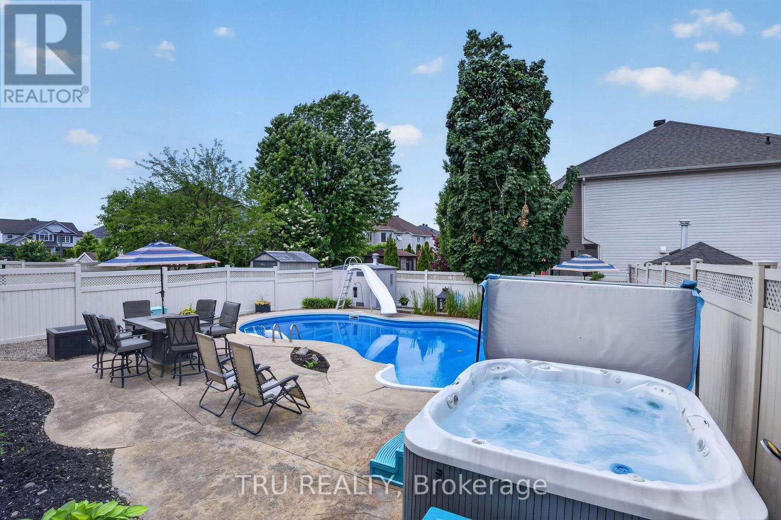 Backyard Oasis - 57 Golflinks Drive, Ottawa, ON