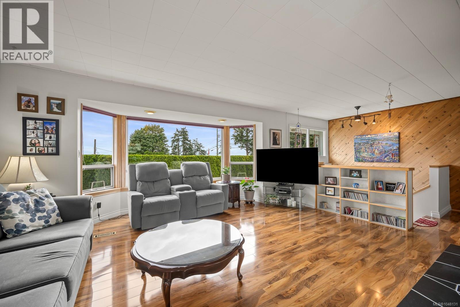 3980 Dillman Rd, Campbell River, BC