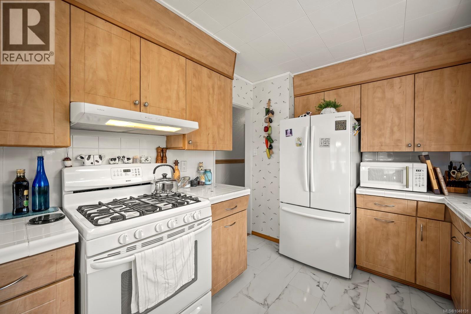 3980 Dillman Rd, Campbell River, BC