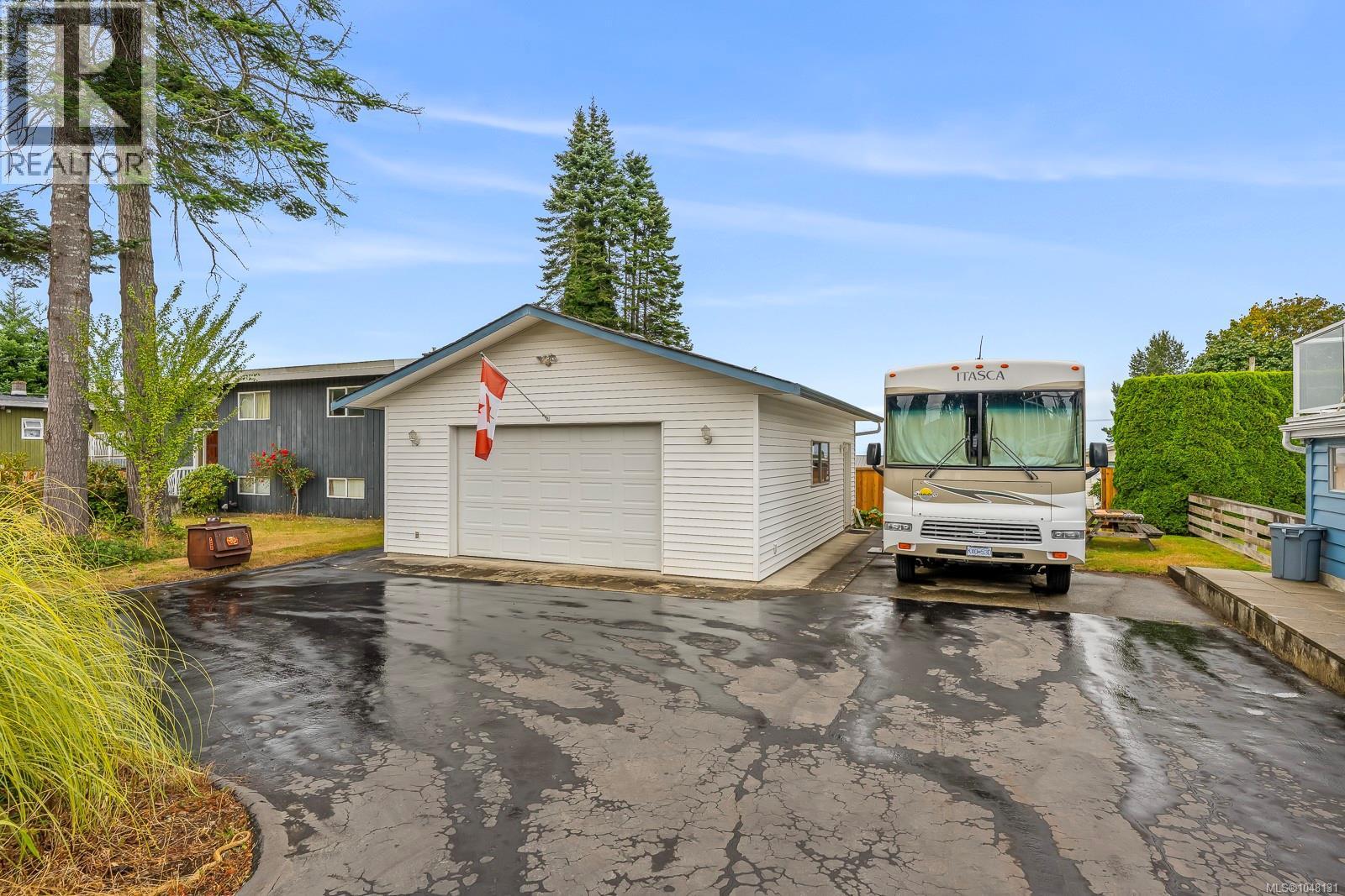3980 Dillman Rd, Campbell River, BC
