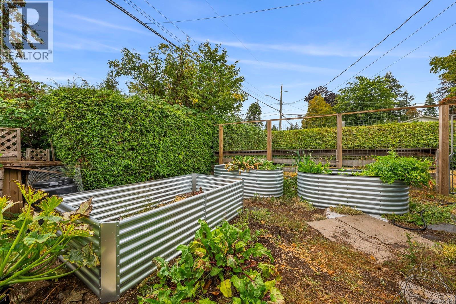 3980 Dillman Rd, Campbell River, BC