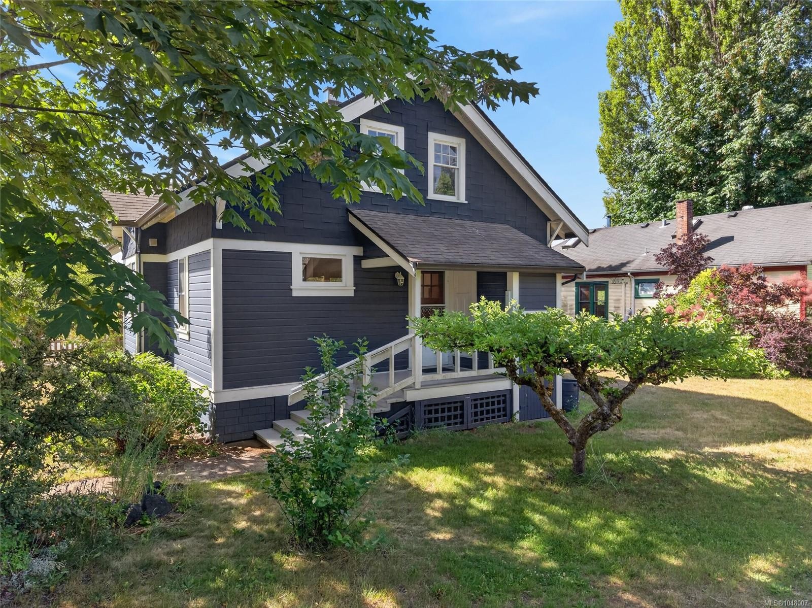 307 3Rd St, Courtenay, BC