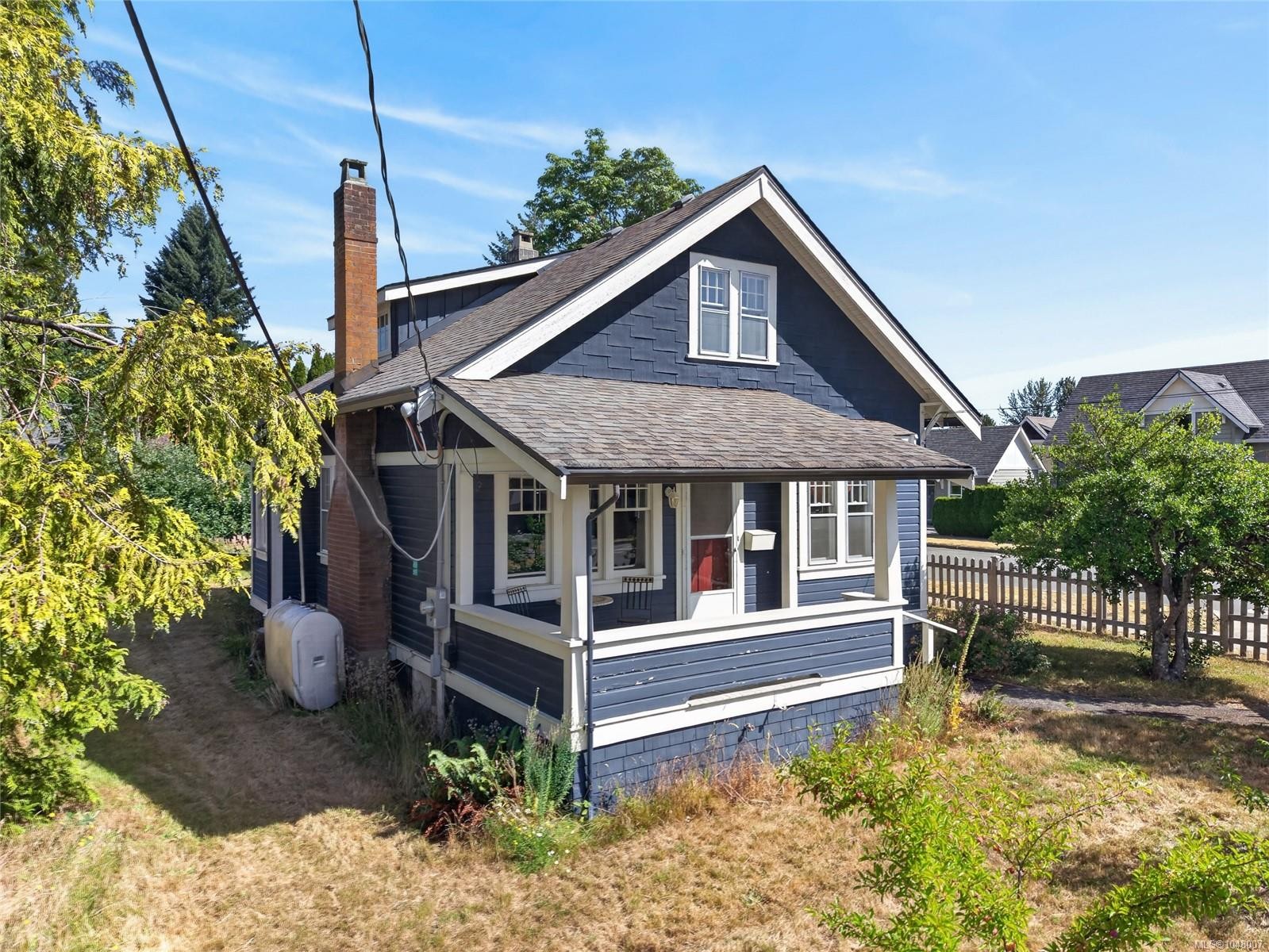 307 3Rd St, Courtenay, BC