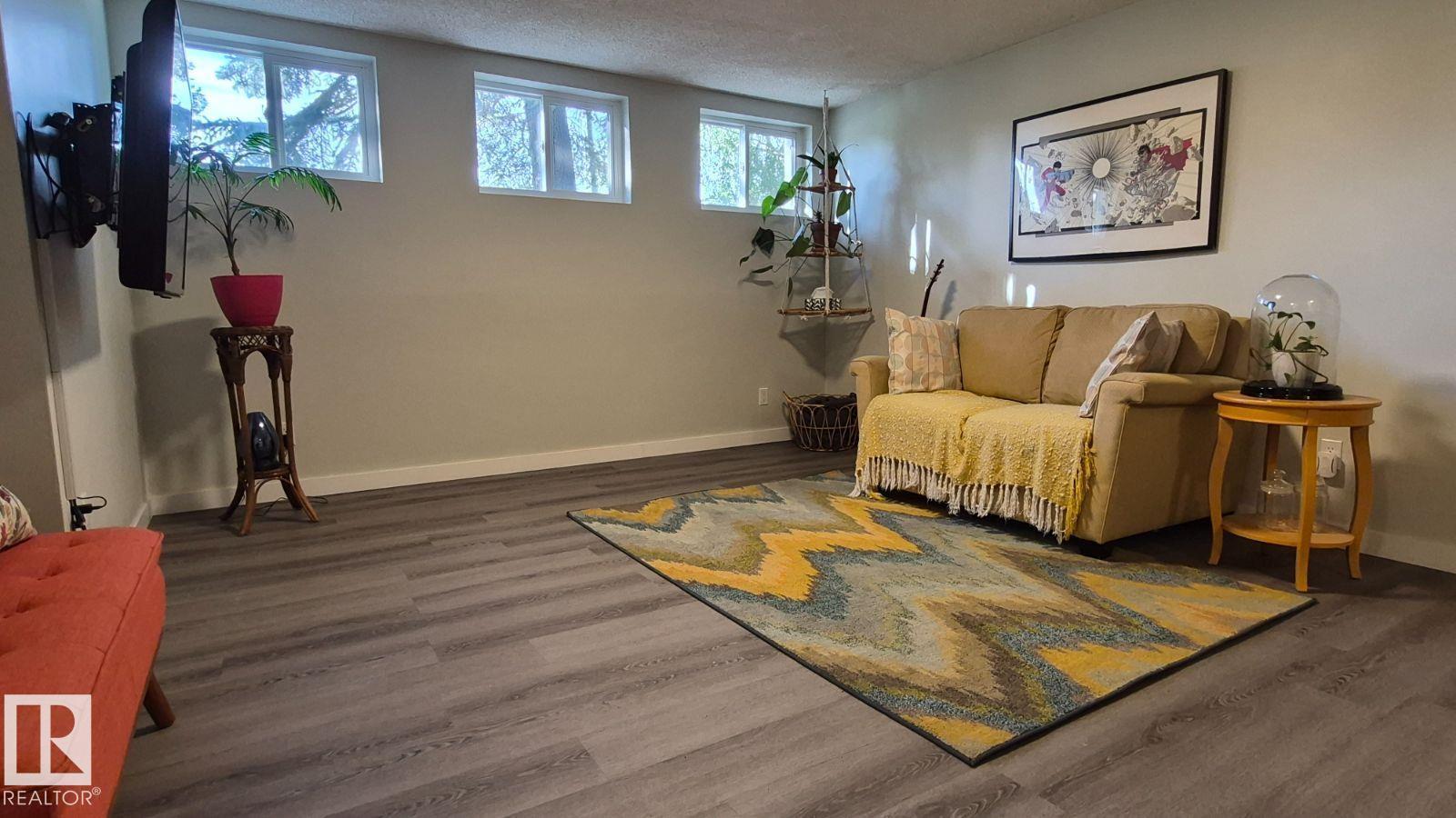 5201 56A St, Beaumont, AB
